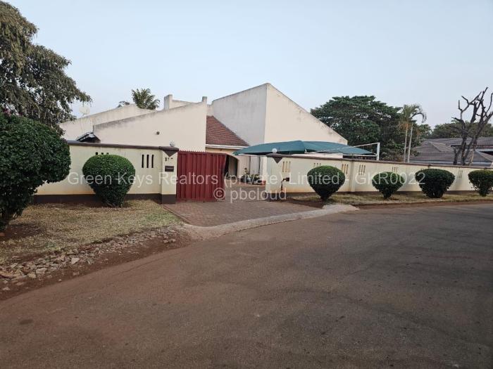 4 Bedroom House for Sale in Borrowdale, Harare