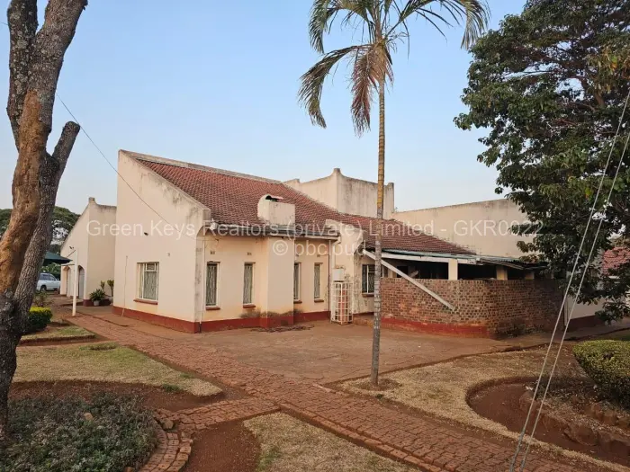 4 Bedroom House for Sale in Borrowdale, Harare