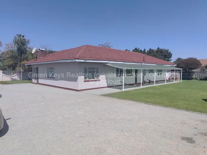 3 Bedroom House for Sale in Ridgeview, Harare
