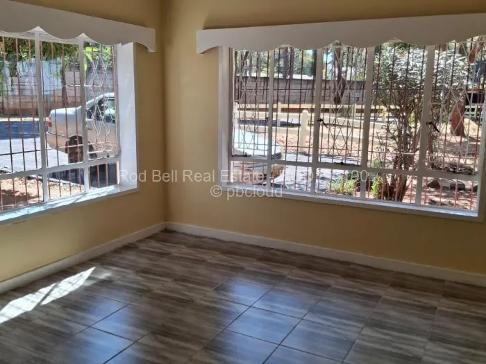4 Bedroom House to Rent in Greendale