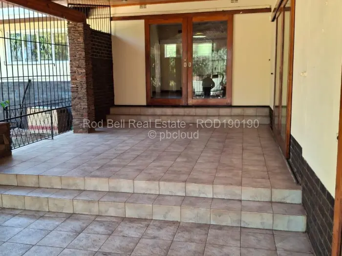 4 Bedroom House to Rent in Greendale