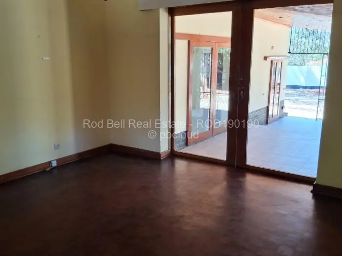 4 Bedroom House to Rent in Greendale