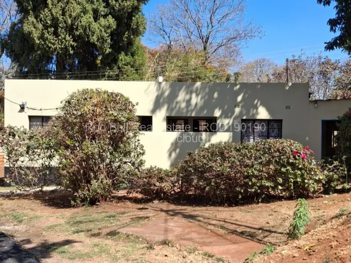 4 Bedroom House to Rent in Greendale