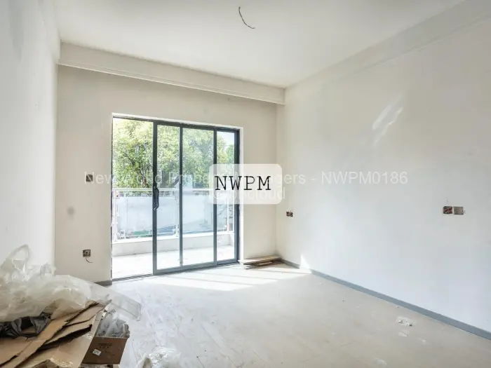 Townhouse/Cluster for Sale in Highlands, Harare