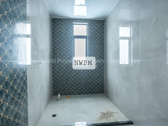 Townhouse/Cluster for Sale in Highlands, Harare