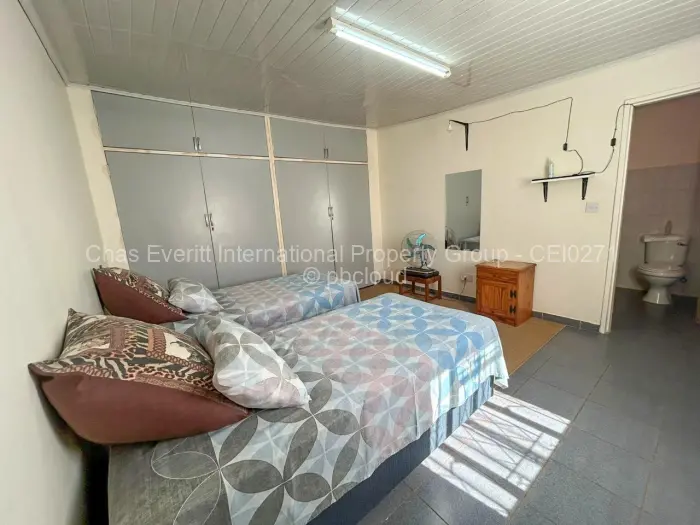 1 Bedroom Cottage/Garden Flat to Rent in Montrose Byo, Bulawayo