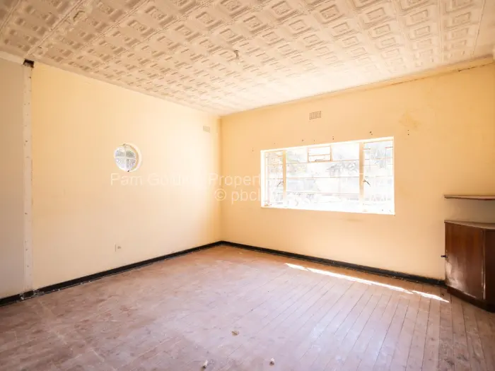 2 Bedroom House for Sale in Milton Park, Harare
