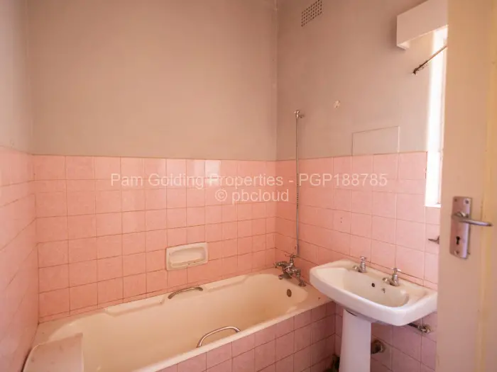 2 Bedroom House for Sale in Milton Park, Harare
