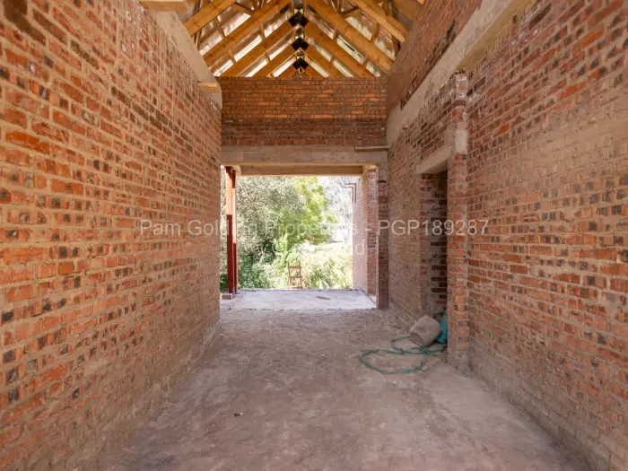5 Bedroom House for Sale in Glen Lorne, Harare
