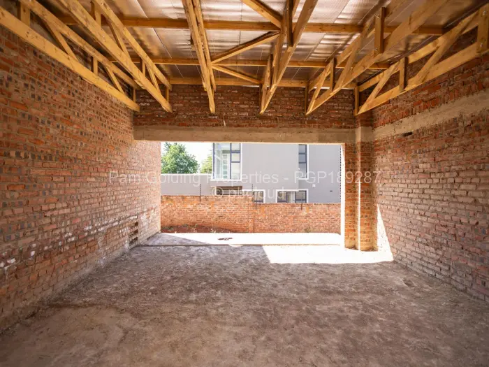 5 Bedroom House for Sale in Glen Lorne, Harare