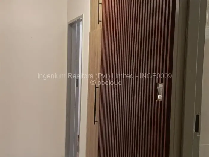 5 Bedroom House to Rent in Helensvale