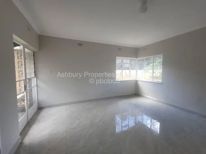 3 Bedroom House to Rent in Mount Pleasant