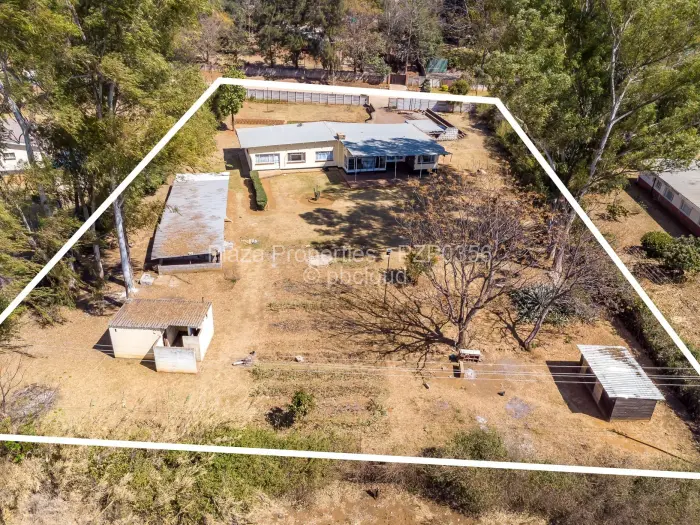 5 Bedroom House for Sale in Daylesford, Gweru