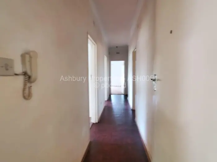 4 Bedroom House to Rent in Greendale North