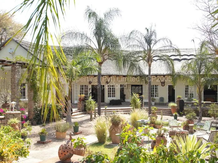 4 Bedroom House for Sale in Burnside, Bulawayo