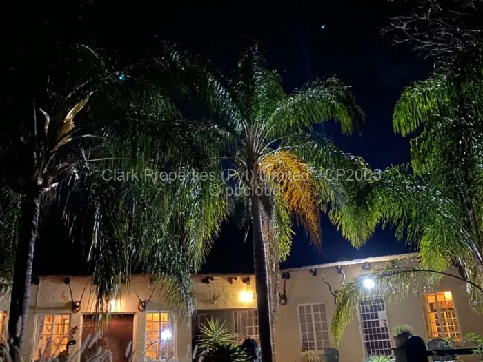 4 Bedroom House for Sale in Burnside, Bulawayo