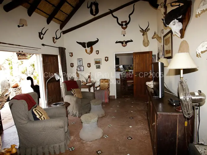 4 Bedroom House for Sale in Burnside, Bulawayo