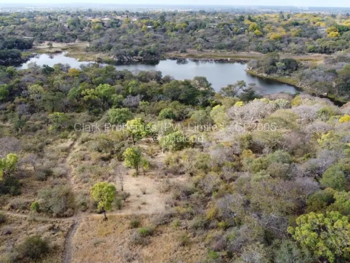 4 Bedroom House for Sale in Burnside, Bulawayo