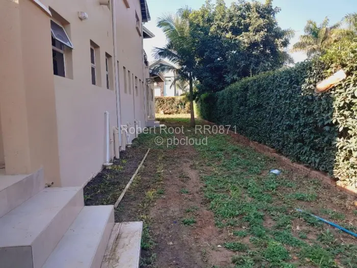 4 Bedroom House to Rent in Borrowdale Brooke