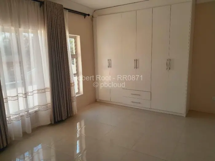 4 Bedroom House to Rent in Borrowdale Brooke