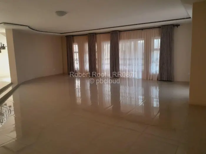 4 Bedroom House to Rent in Borrowdale Brooke