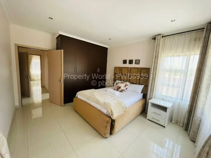 Townhouse/Complex/Cluster to Rent in Arlington