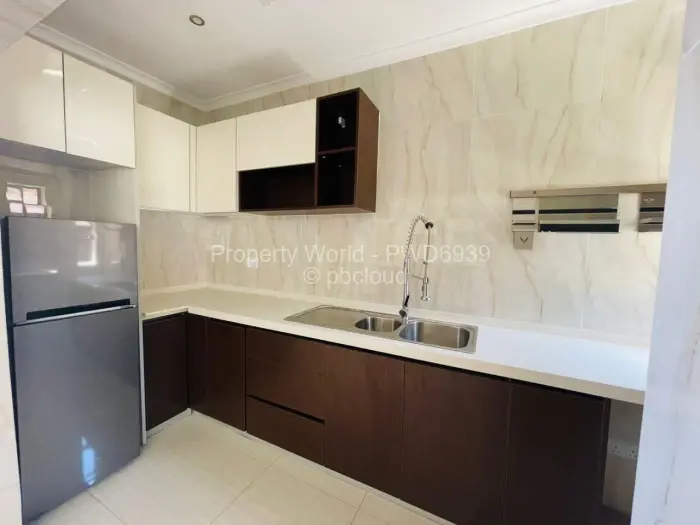 Townhouse/Complex/Cluster to Rent in Arlington