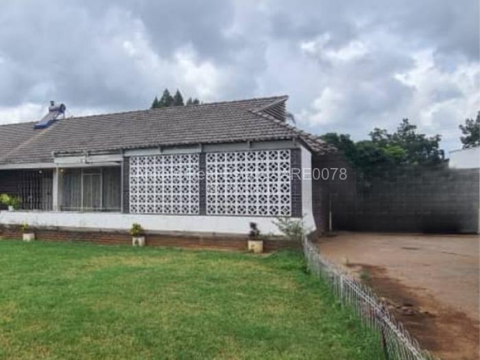 3 Bedroom House to Rent in Kumalo, Bulawayo