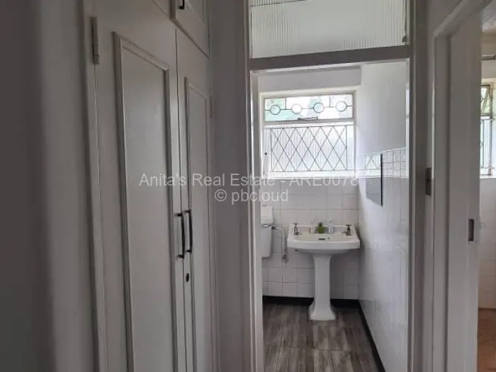 3 Bedroom House to Rent in Kumalo, Bulawayo