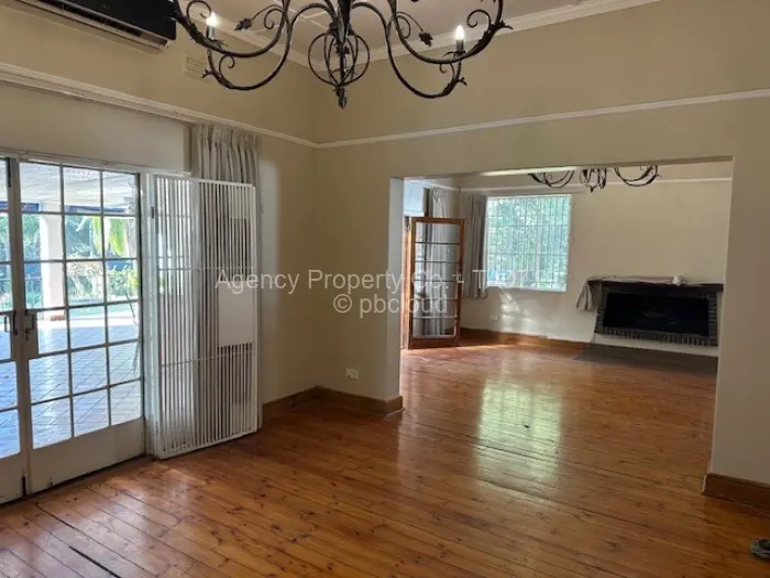 5 Bedroom House to Rent in Highlands, Harare