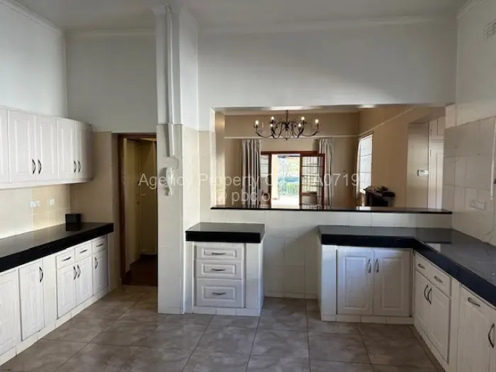 5 Bedroom House to Rent in Highlands, Harare