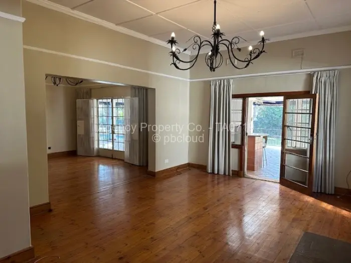 5 Bedroom House to Rent in Highlands, Harare
