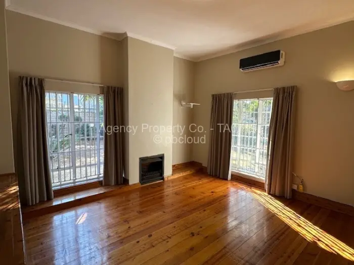 5 Bedroom House to Rent in Highlands, Harare