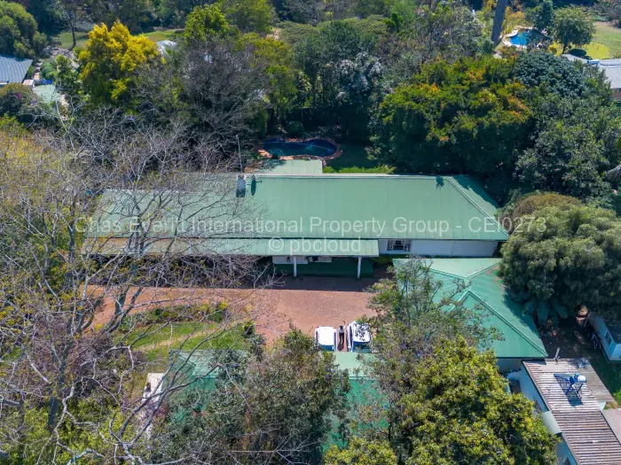 5 Bedroom House for Sale in Chisipite, Harare