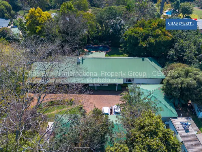 5 Bedroom House for Sale in Chisipite, Harare