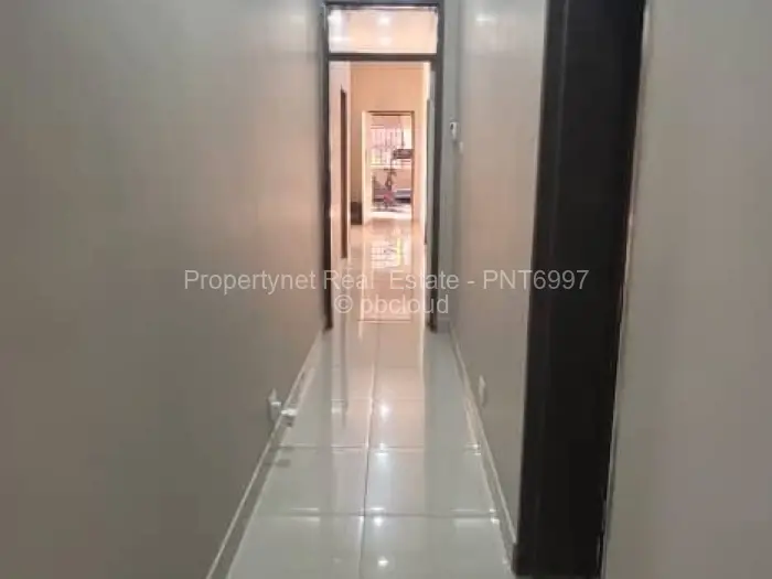 5 Bedroom House for Sale in Helensvale, Harare