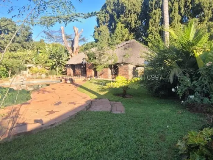 5 Bedroom House for Sale in Helensvale, Harare