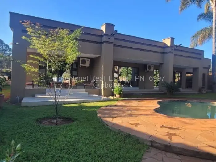5 Bedroom House for Sale in Helensvale, Harare