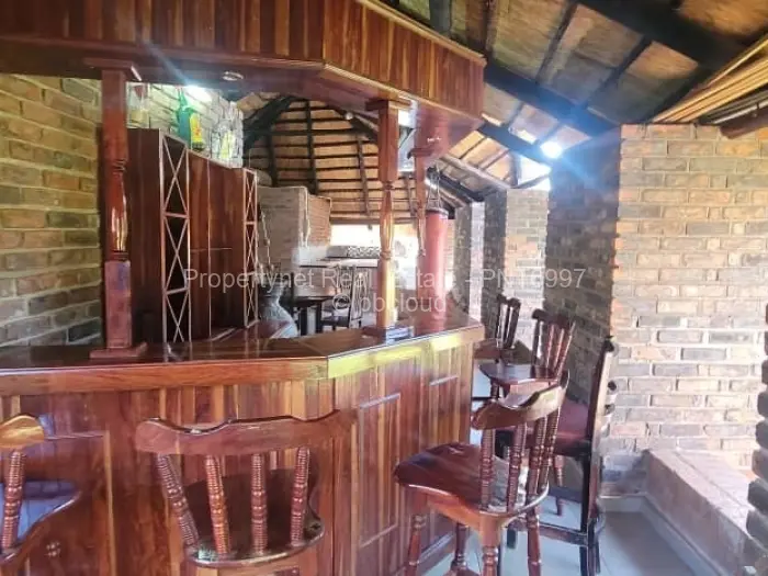 5 Bedroom House for Sale in Helensvale, Harare