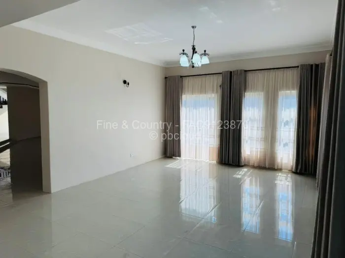 4 Bedroom House to Rent in Borrowdale Brooke