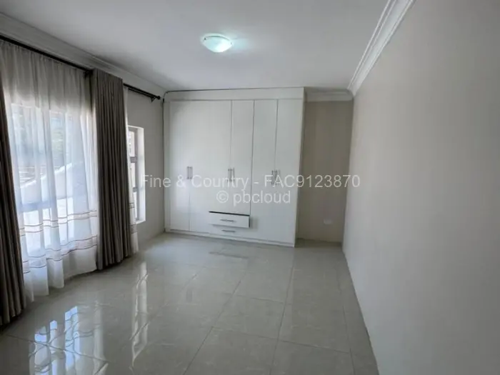 4 Bedroom House to Rent in Borrowdale Brooke