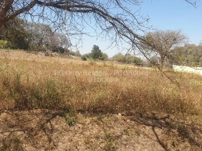 Residential Stand for Sale in Crowhill Views, Harare