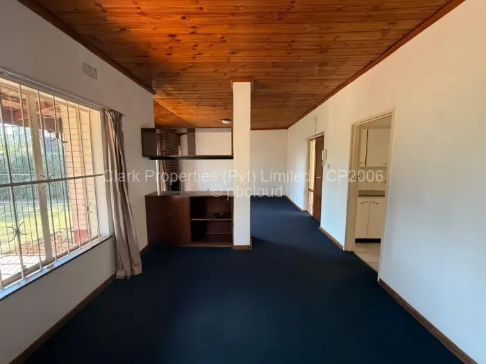 Townhouse/Complex/Cluster to Rent in Mount Pleasant
