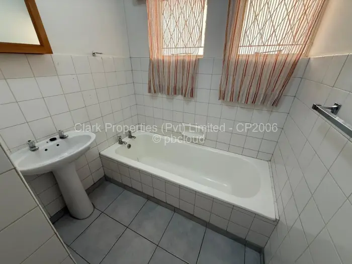 Townhouse/Complex/Cluster to Rent in Mount Pleasant