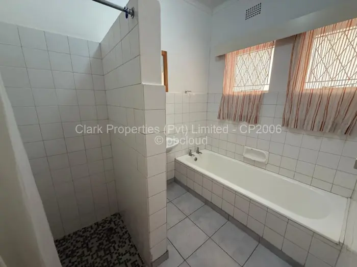 Townhouse/Complex/Cluster to Rent in Mount Pleasant