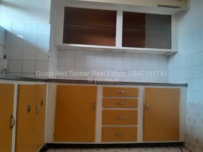 Flat/Apartment to Rent in Avenues
