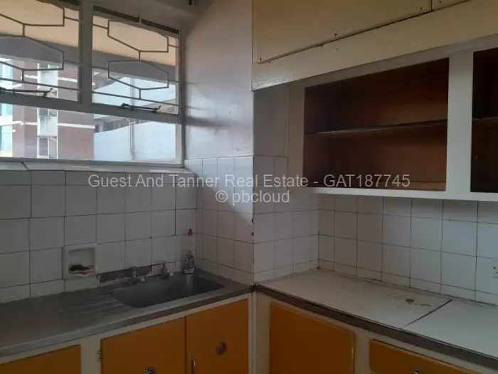 Flat/Apartment to Rent in Avenues