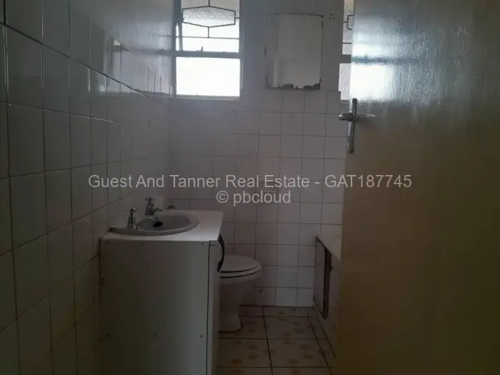 Flat/Apartment to Rent in Avenues