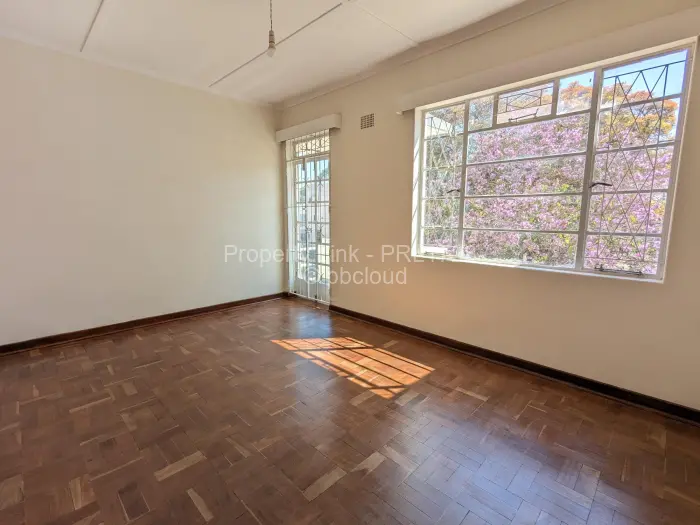 Flat/Apartment to Rent in Avondale