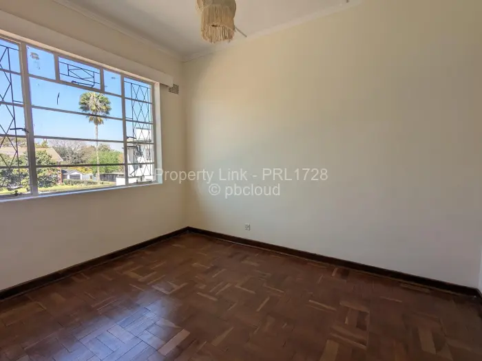 Flat/Apartment to Rent in Avondale